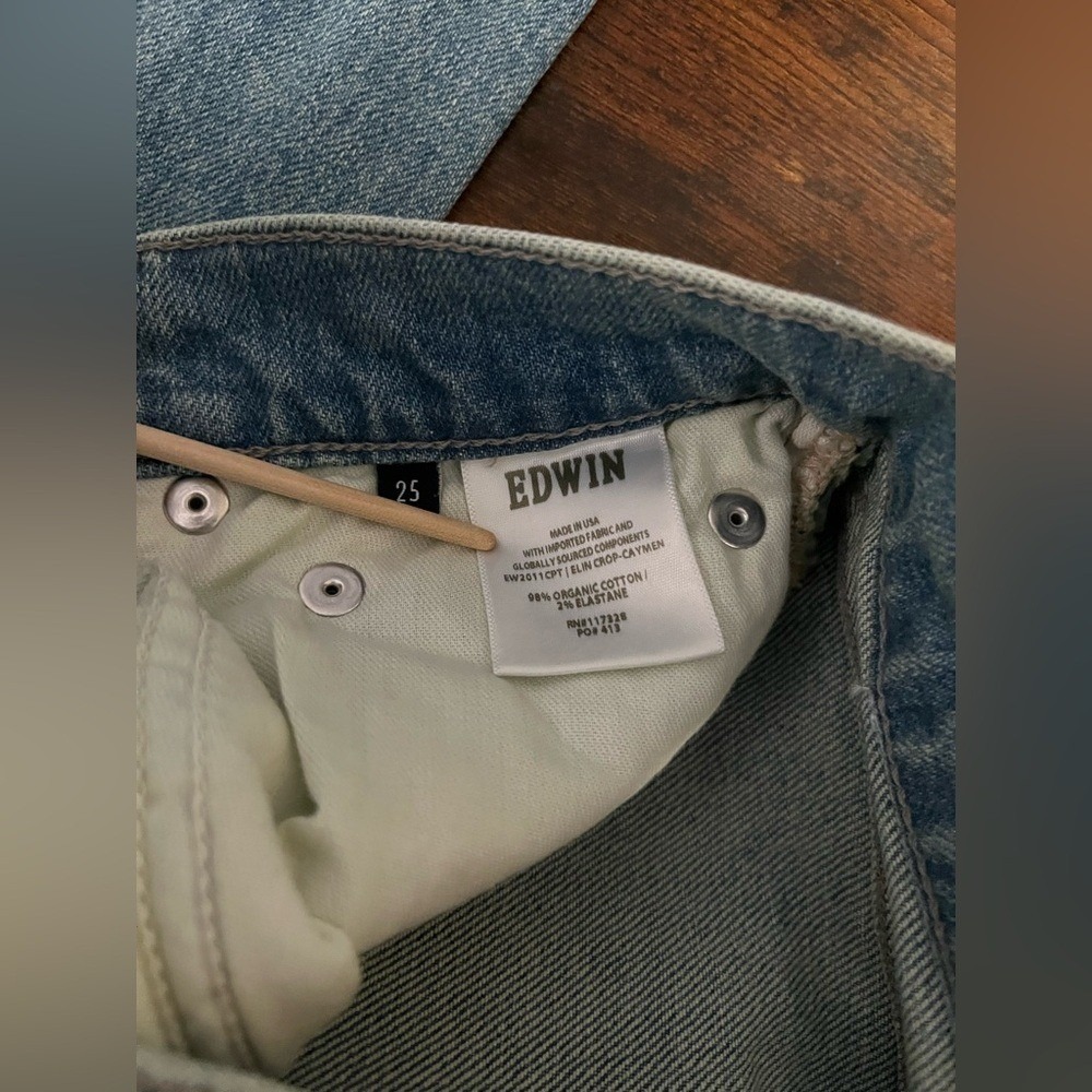 EDWIN Elin Straight‎ Crop Jeans 25 color is Cayman luxury jeans fun and casual - Picture 7 of 7